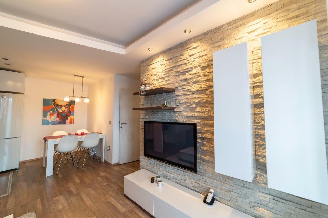 Vf Kragujevac Apartments Exterior photo